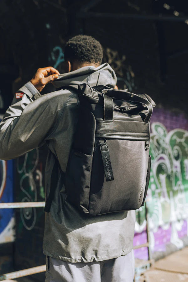 Urban U6 Backpack ⭐⭐⭐⭐ (4388 Reviews)