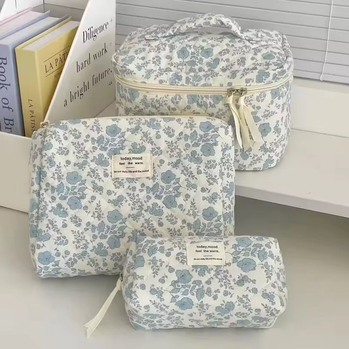 Quilted Cotton Makeup & Toiletry Bag – 3‑Piece Set ⭐⭐⭐⭐⭐ (1188 Reviews)